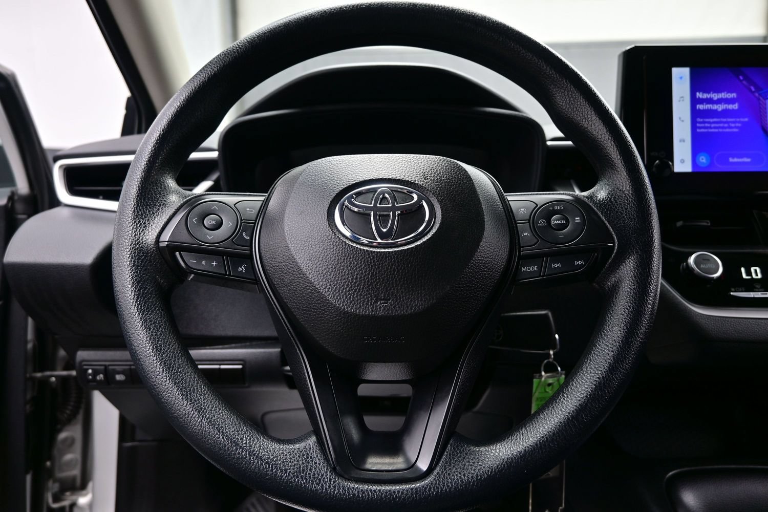 Used 2024 Toyota Corolla LE FWD image 20
