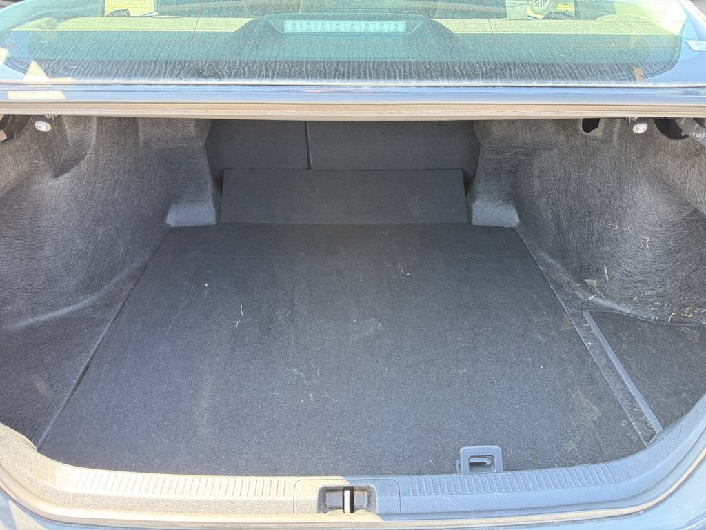 Used 2025 Toyota Camry LE FWD image 40