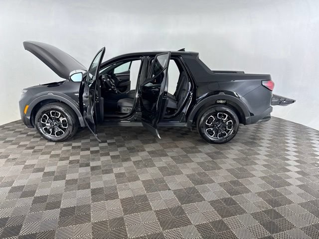 Used 2024 Hyundai Santa Cruz SEL FWD image 11