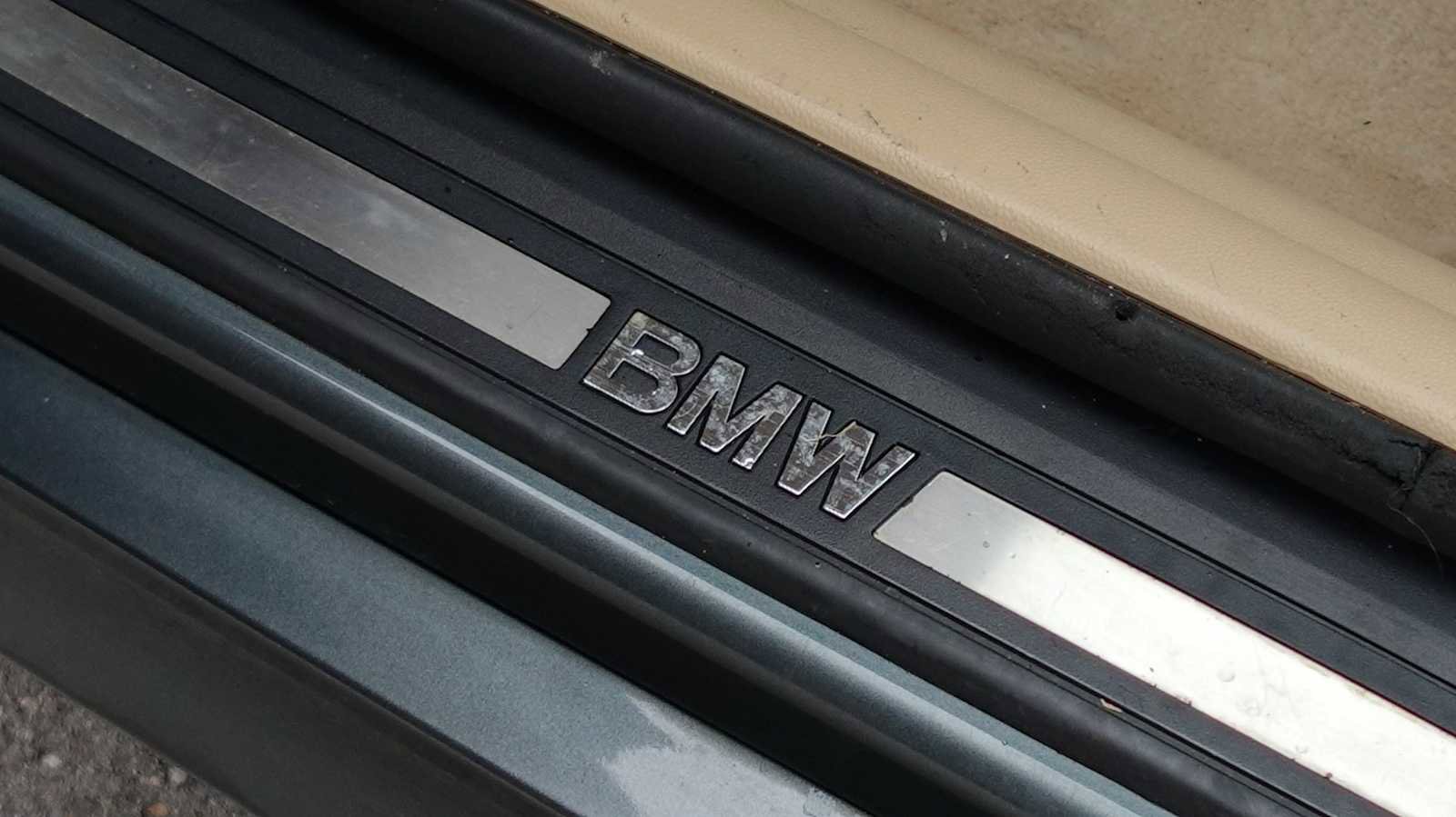 Used 2011 BMW 328i xDrive 328i xDrive image 32