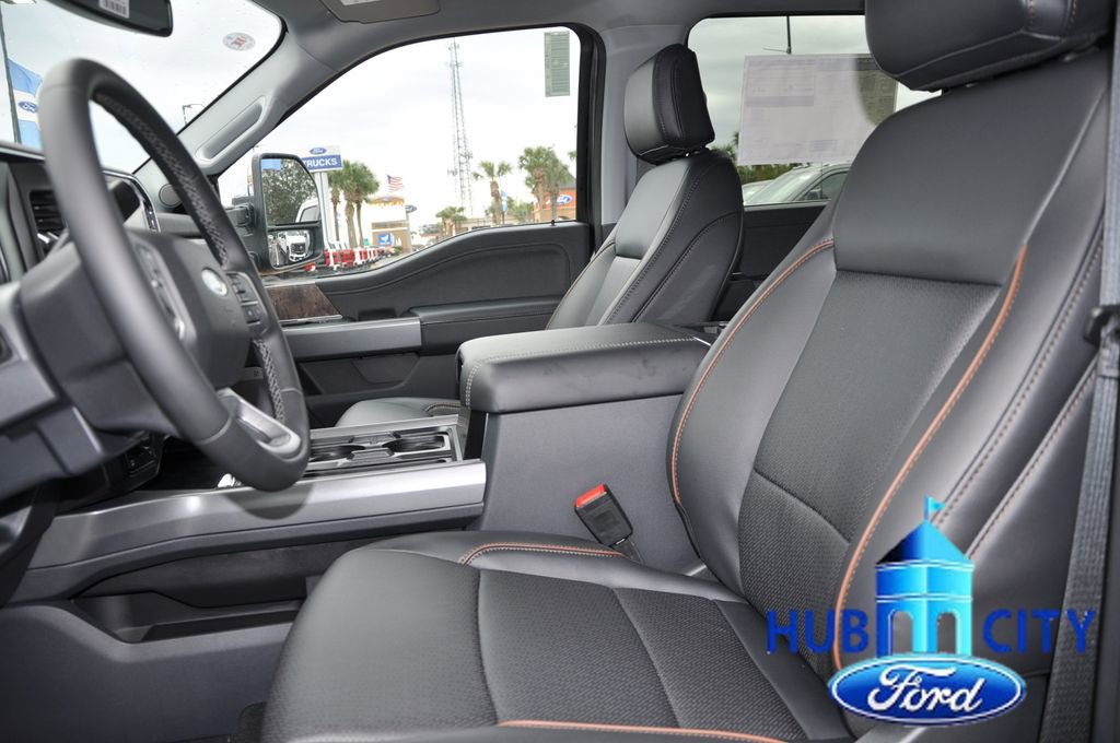 New 2026 Ford F250 Lariat w/ Lariat Premium Package image 10