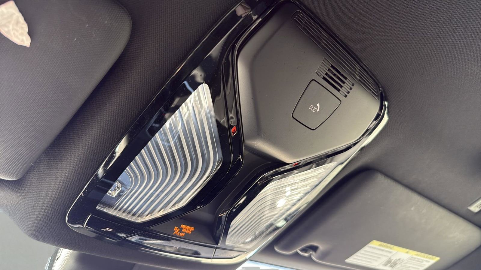 Used 2024 BMW 230i Coupe image 21