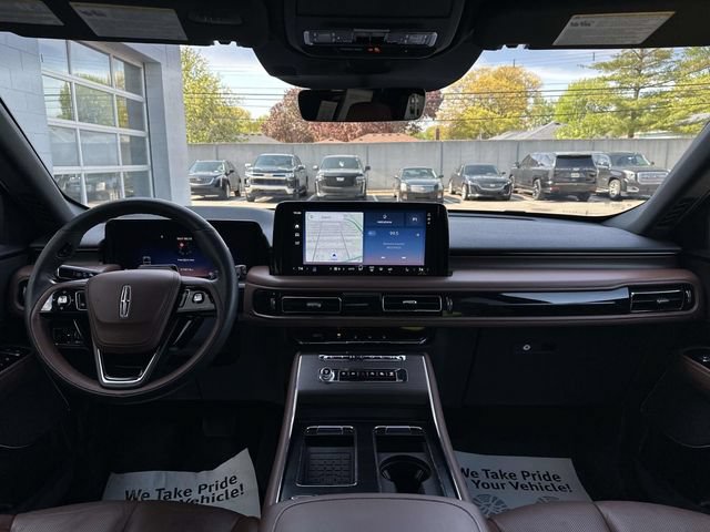 Used 2025 Lincoln Aviator Reserve w/ Illumination Package AWD/4WD image 34