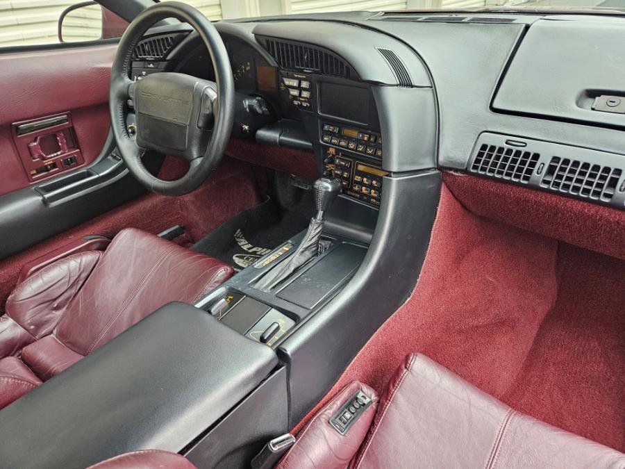 Used 1993 Chevrolet Corvette Coupe RWD image 11