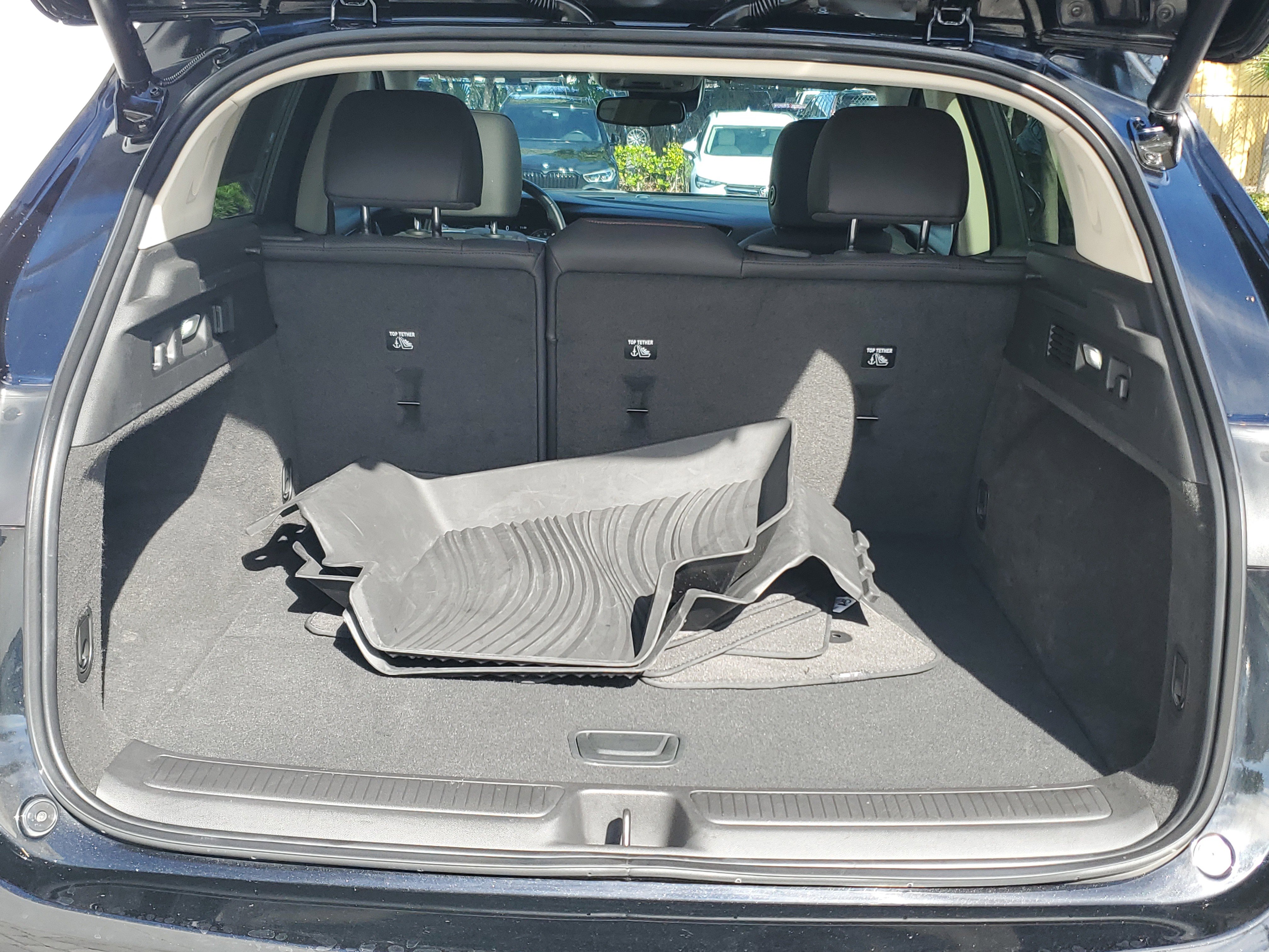 Used 2023 Buick Envision Essence w/ Sport Touring Package image 10