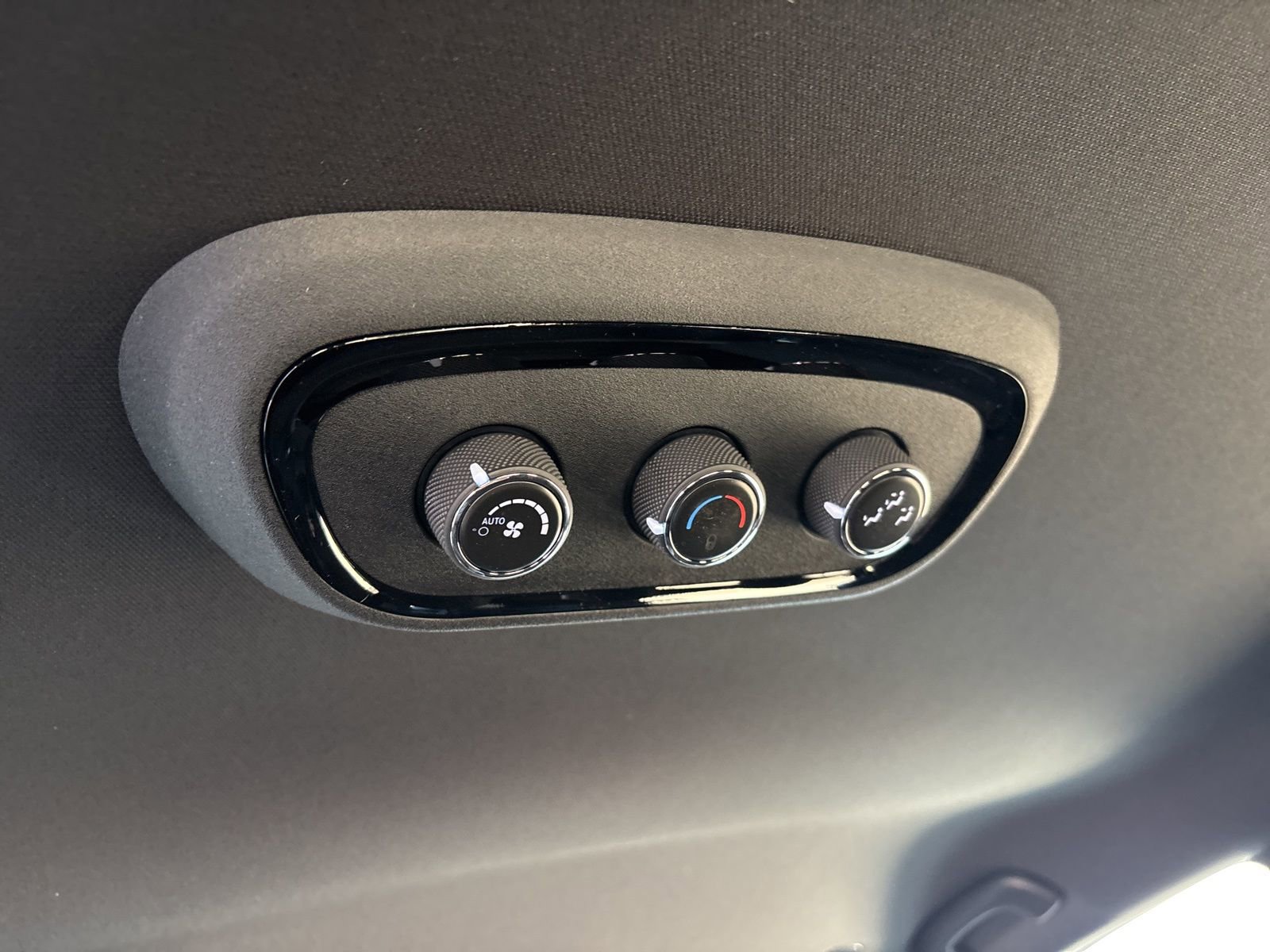 New 2026 Dodge Durango GT w/ Blacktop Package image 15