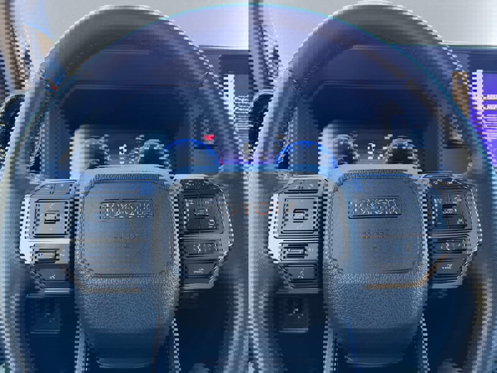 Used 2024 Toyota Land Cruiser image 17