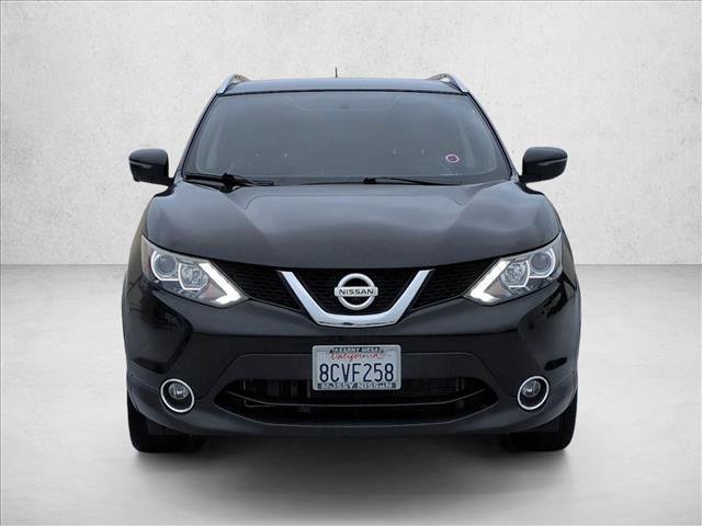 Used 2017 Nissan Rogue Sport SL FWD image 2