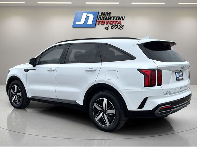 Used 2022 Kia Sorento S FWD image 7