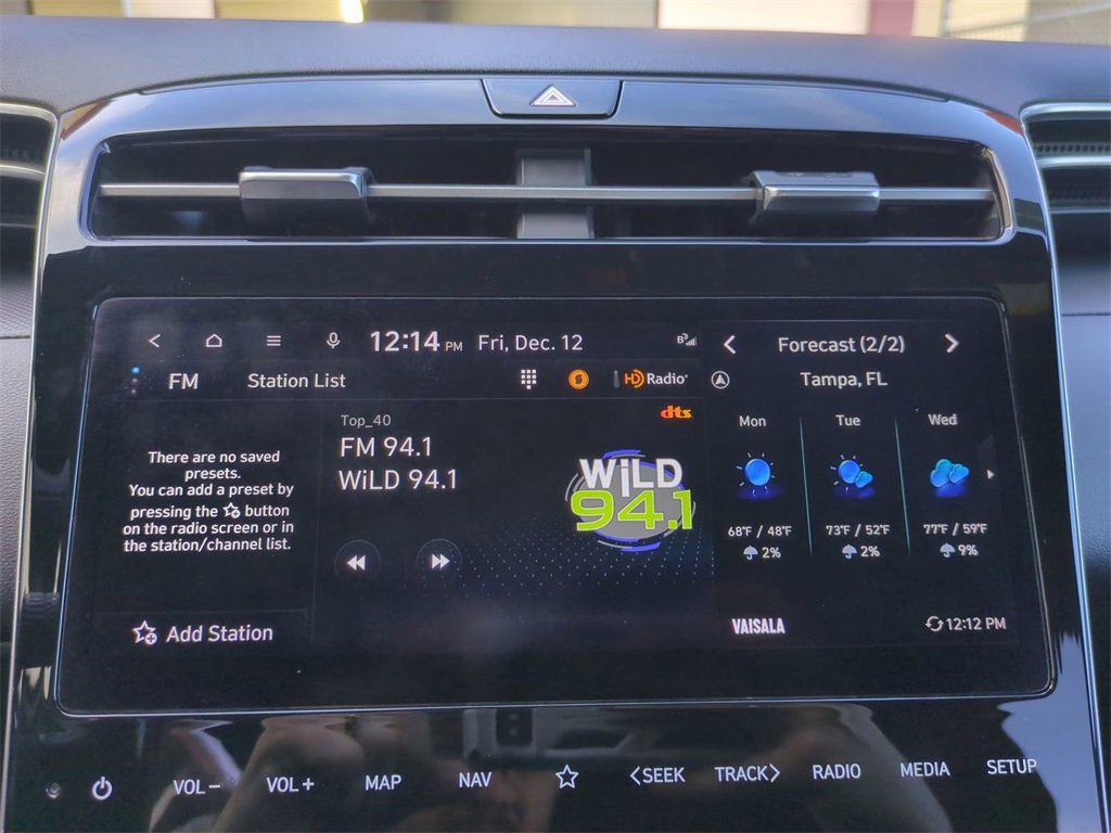 Used 2023 Hyundai Santa Cruz SEL Premium image 19