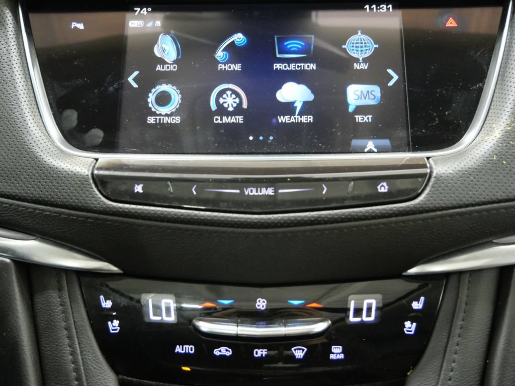 Used 2019 Cadillac XT5 Premium Luxury FWD image 21