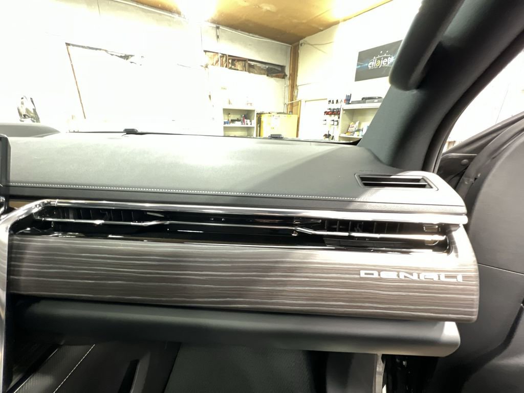 New 2025 GMC Sierra EV Denali image 29