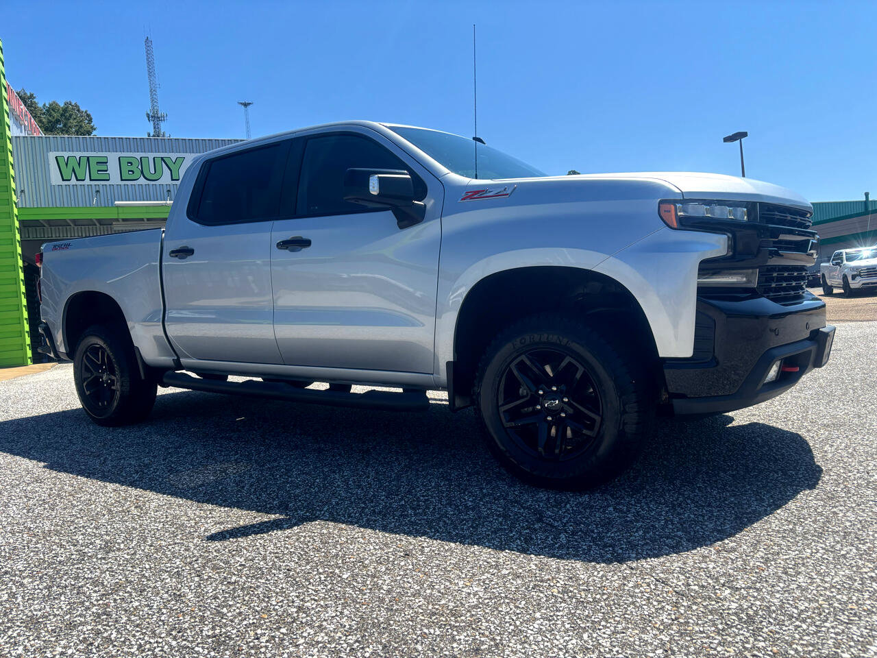 Used 2020 Chevrolet Silverado 1500 LT Trail Boss image 8