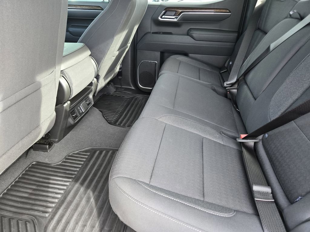 Used 2025 GMC Sierra 1500 Elevation image 19