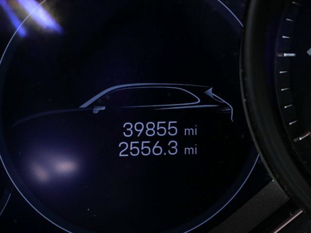 Used 2023 Porsche Cayenne image 9