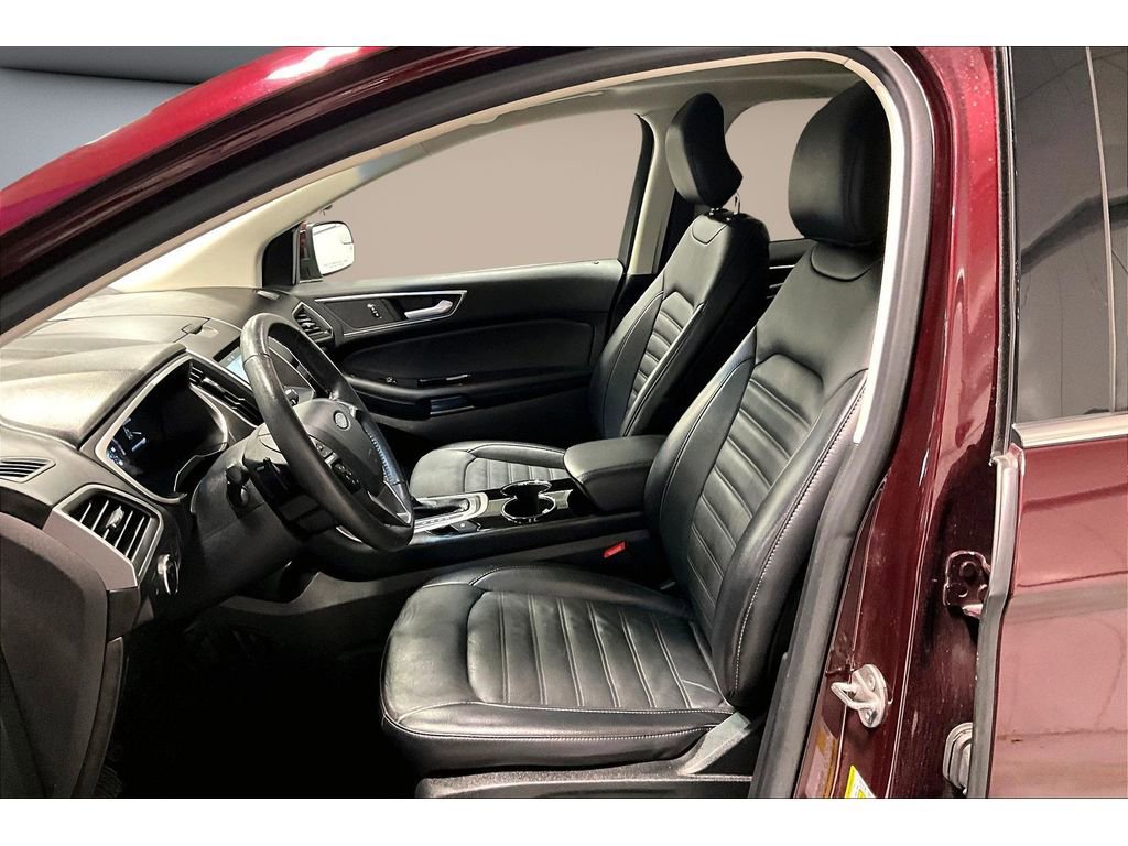 Used 2018 Ford Edge SEL w/ Equipment Group 201A image 26