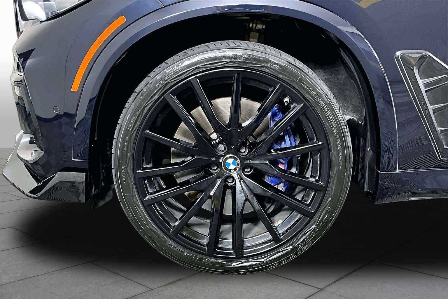Used 2020 BMW X5 M50i w/ Premium Package AWD/4WD image 10