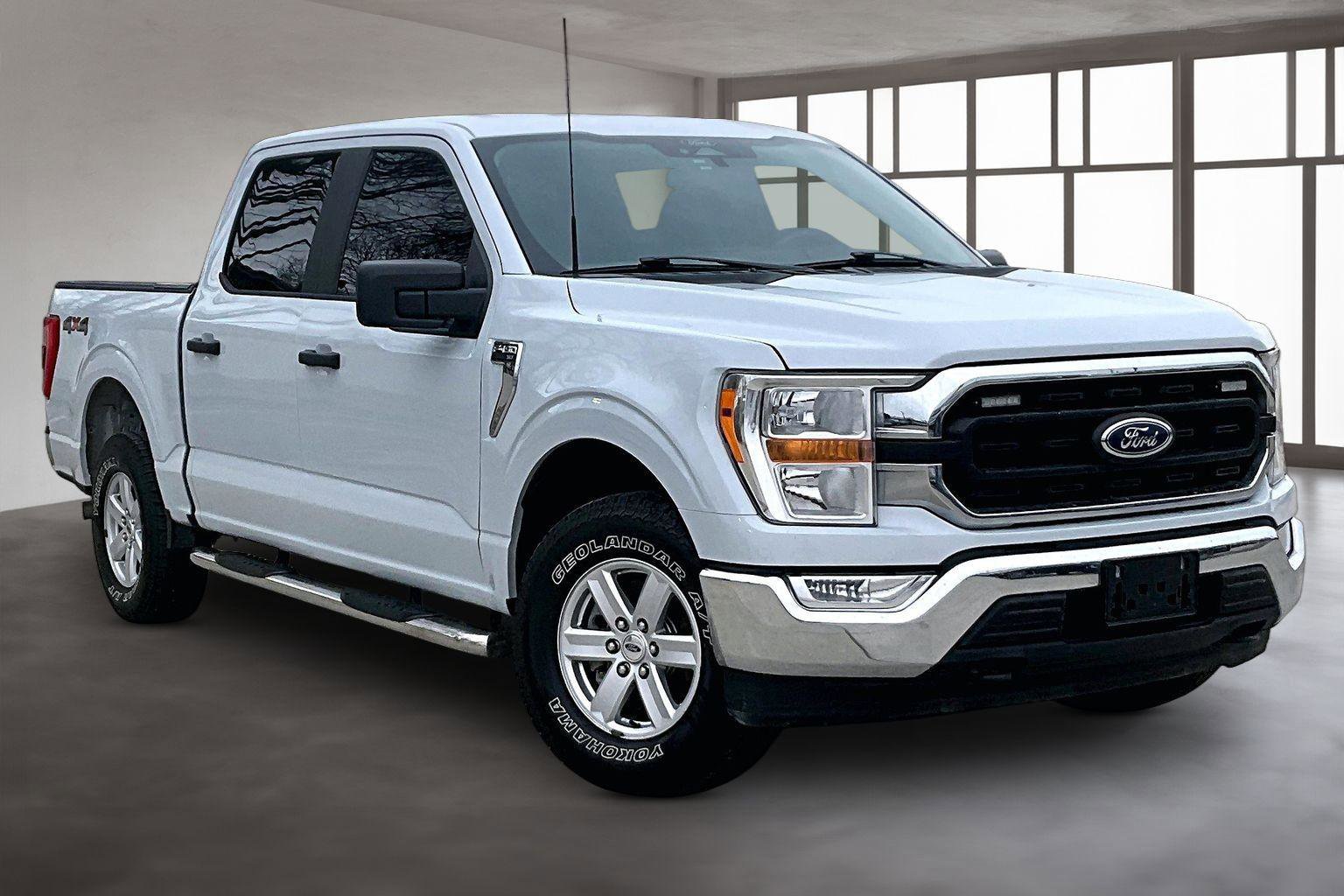 Used 2022 Ford F150 XLT w/ Trailer Tow Package image 13