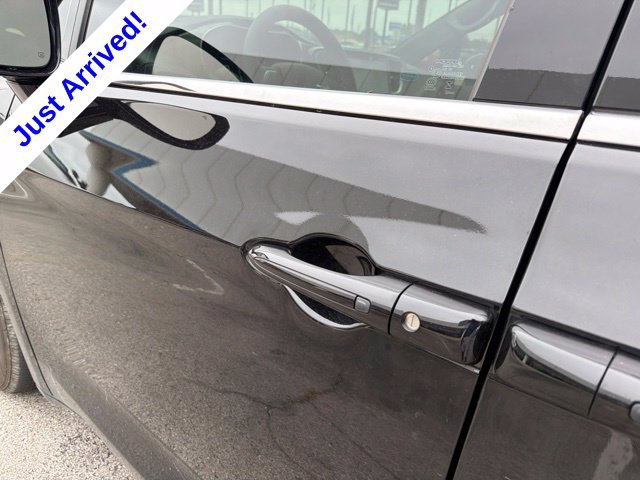 Used 2026 Chrysler Pacifica Select FWD image 10