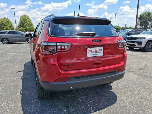 Certified 2023 Jeep Compass Latitude w/ Sun and Sound Group AWD/4WD image 8