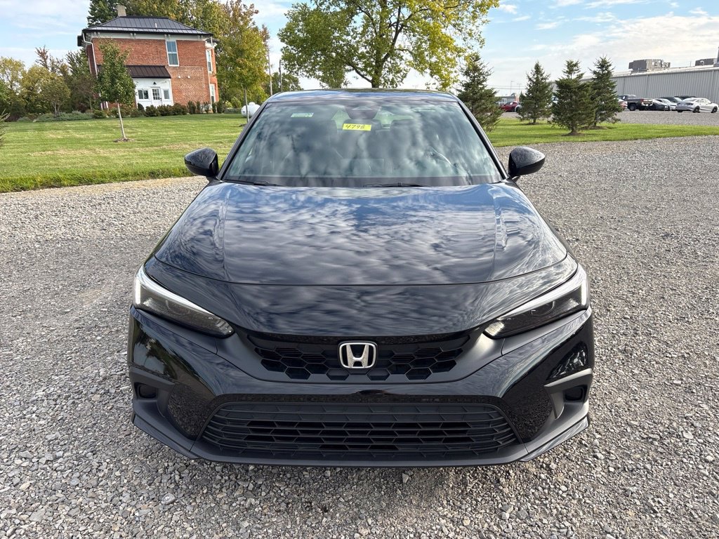 Used 2024 Honda Civic Sport image 2