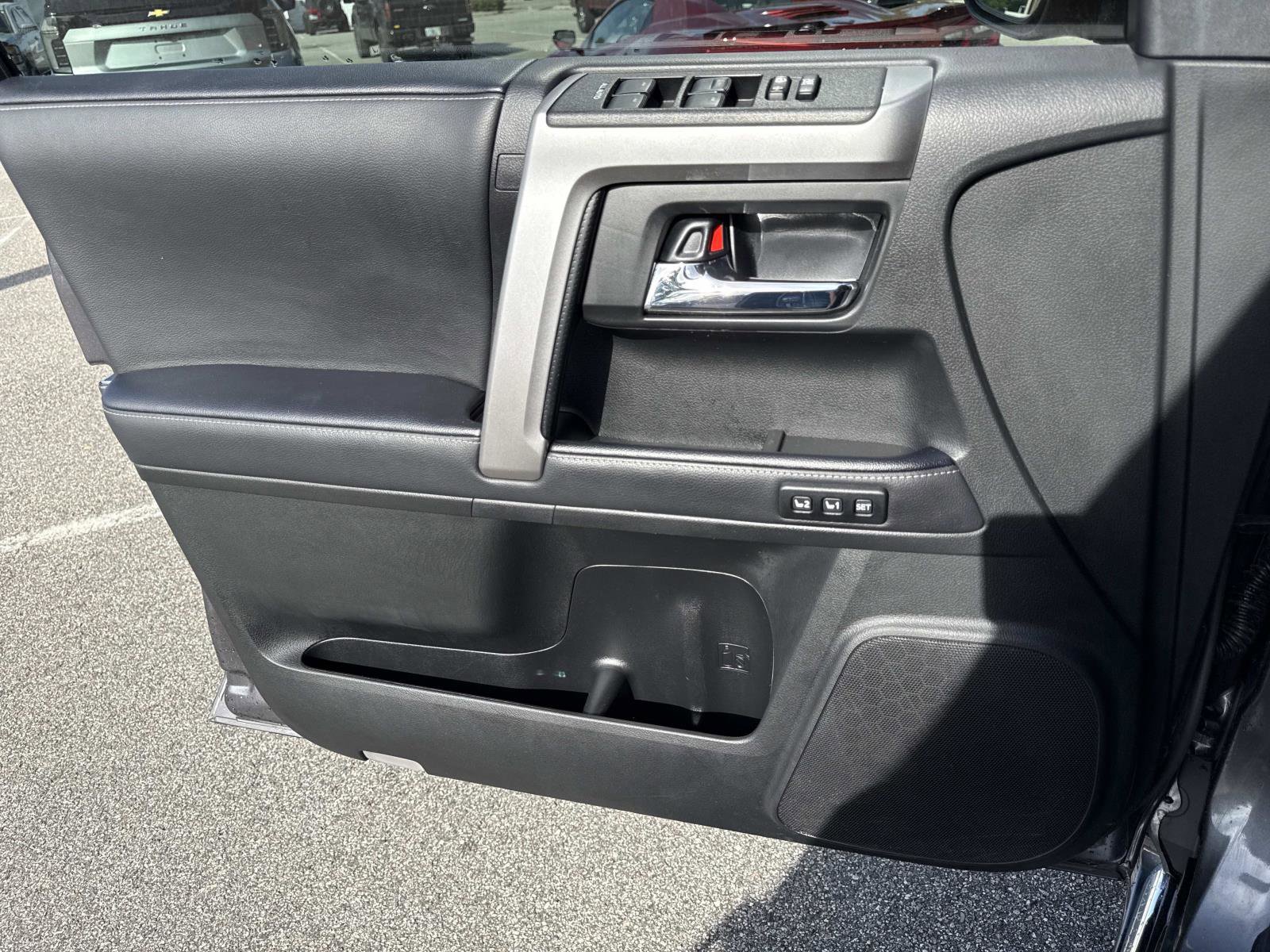 Used 2022 Toyota 4Runner Limited image 17