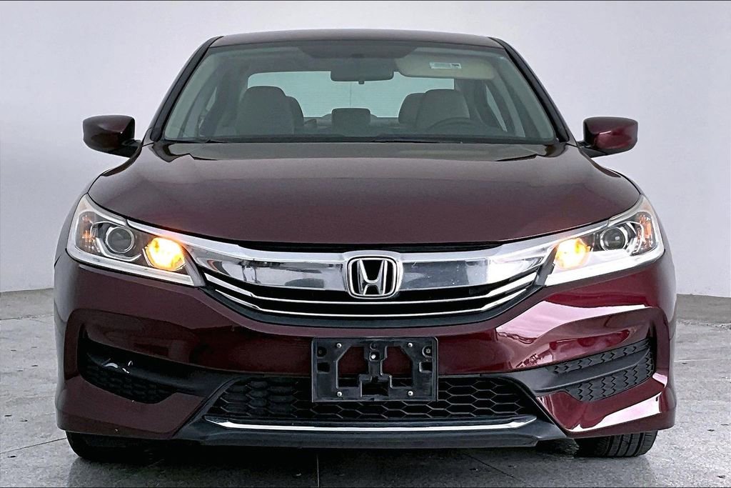 Used 2016 Honda Accord LX image 5