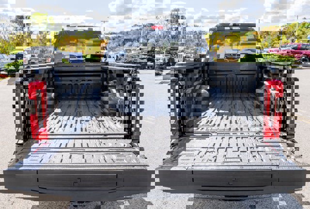 New 2026 Ford F350 Lariat w/ Black Appearance Package image 8