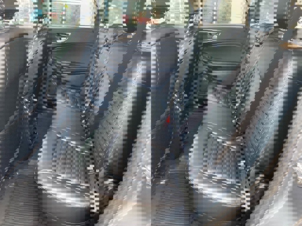 Used 2024 Ford Edge SEL w/ Convenience Package image 22