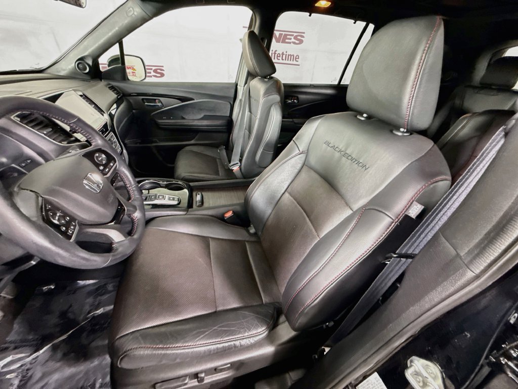 Used 2022 Honda Pilot Black Edition image 27