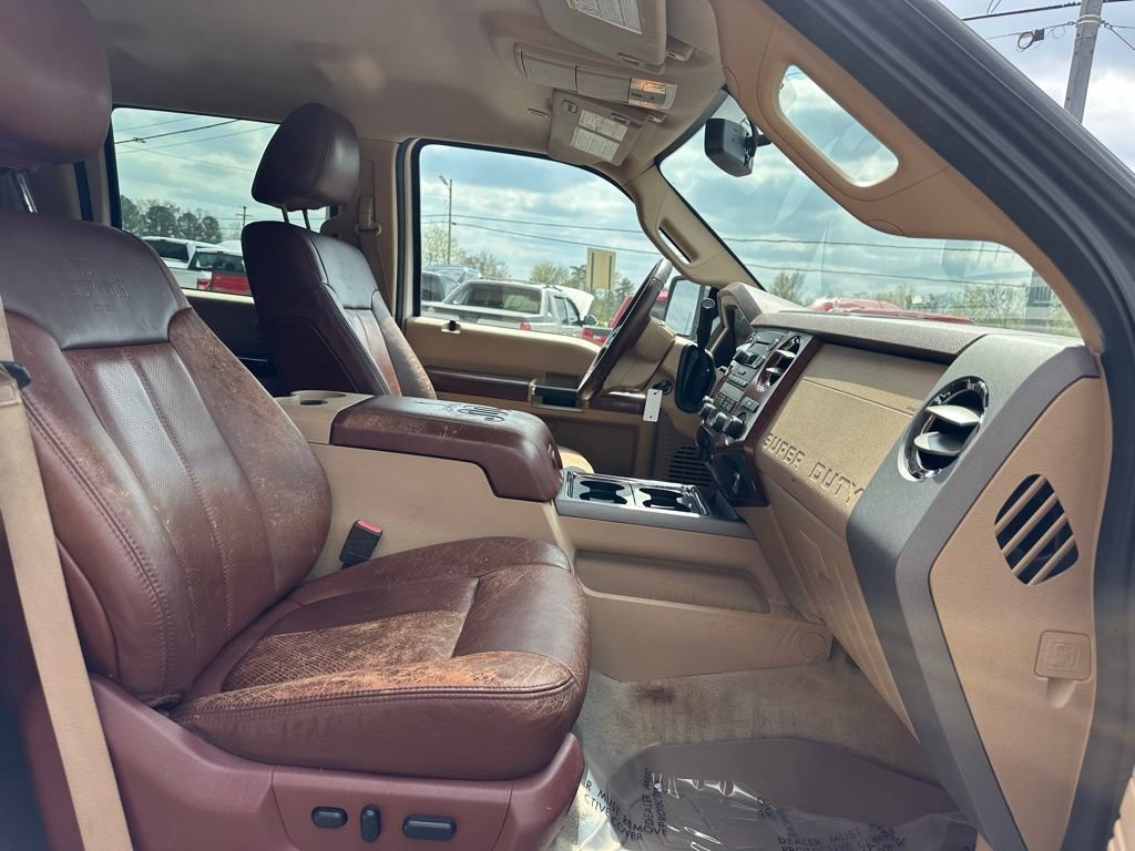 Used 2011 Ford F250 King Ranch w/ King Ranch w/Chrome Pkg AWD/4WD image 31