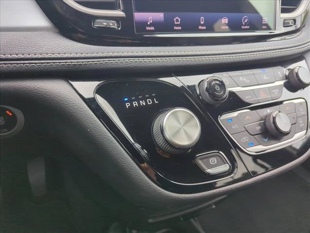 Used 2021 Chrysler Pacifica Touring-L w/ S Appearance Package FWD image 7