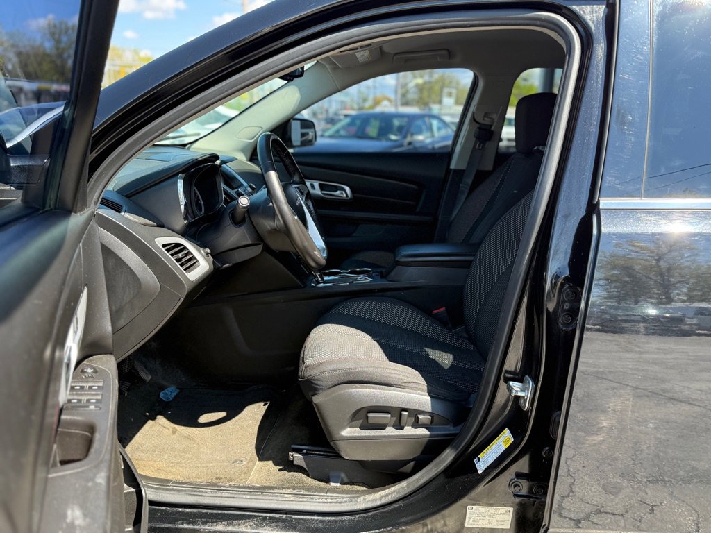 Used 2017 GMC Terrain SLE w/ Convenience Package AWD/4WD image 10