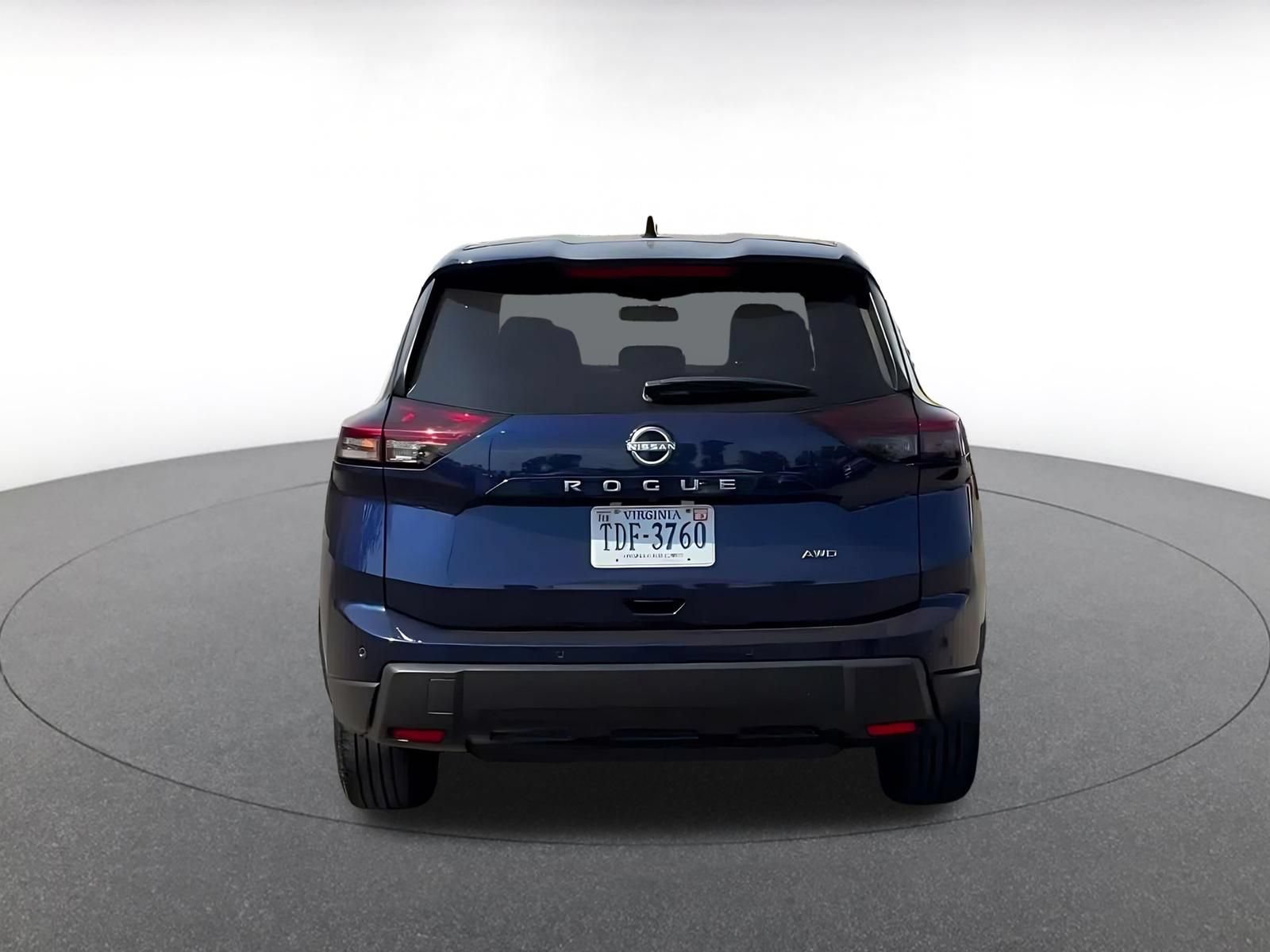 Used 2025 Nissan Rogue SV AWD/4WD image 12