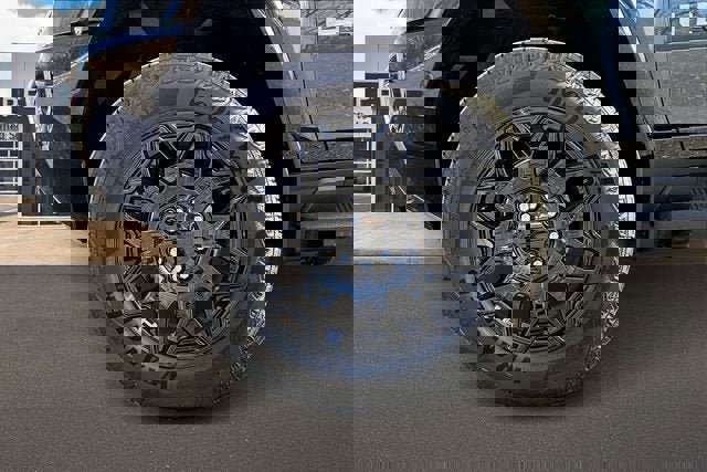 New 2026 GMC Hummer EV 4x4 Crew Cab image 13