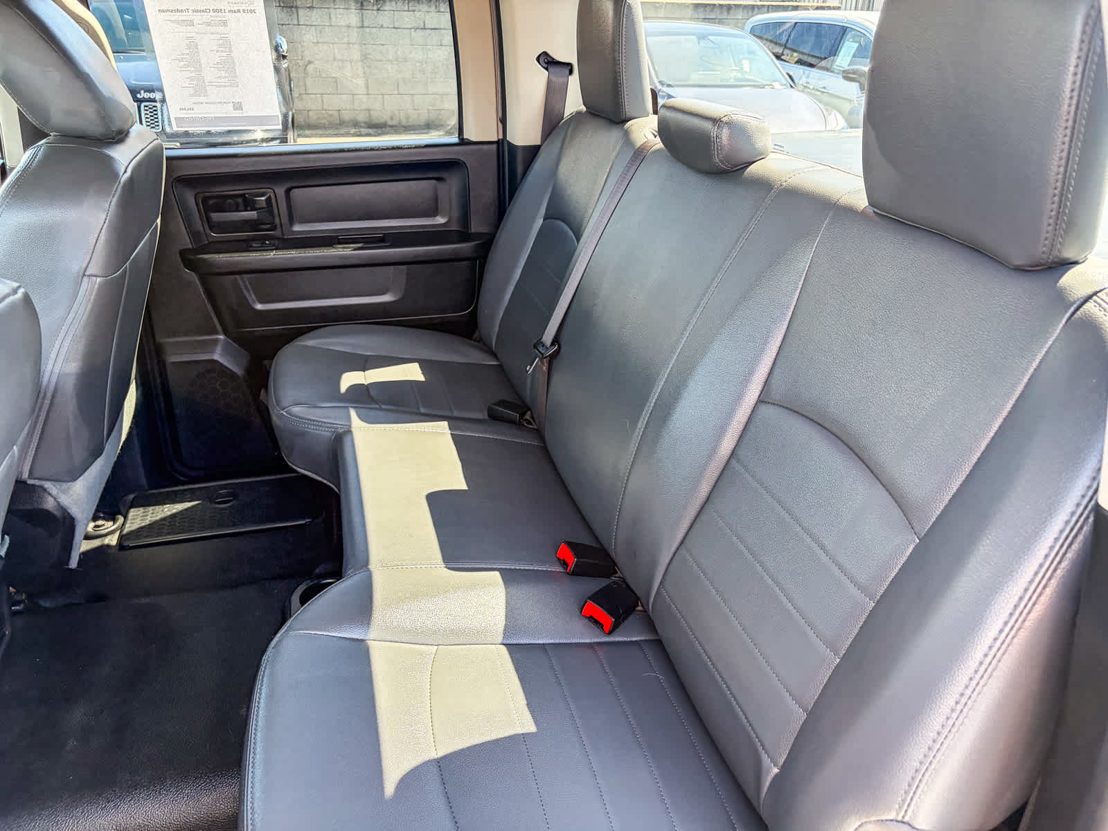 Used 2019 RAM 1500 Tradesman w/ Chrome Appearance Group RWD image 17