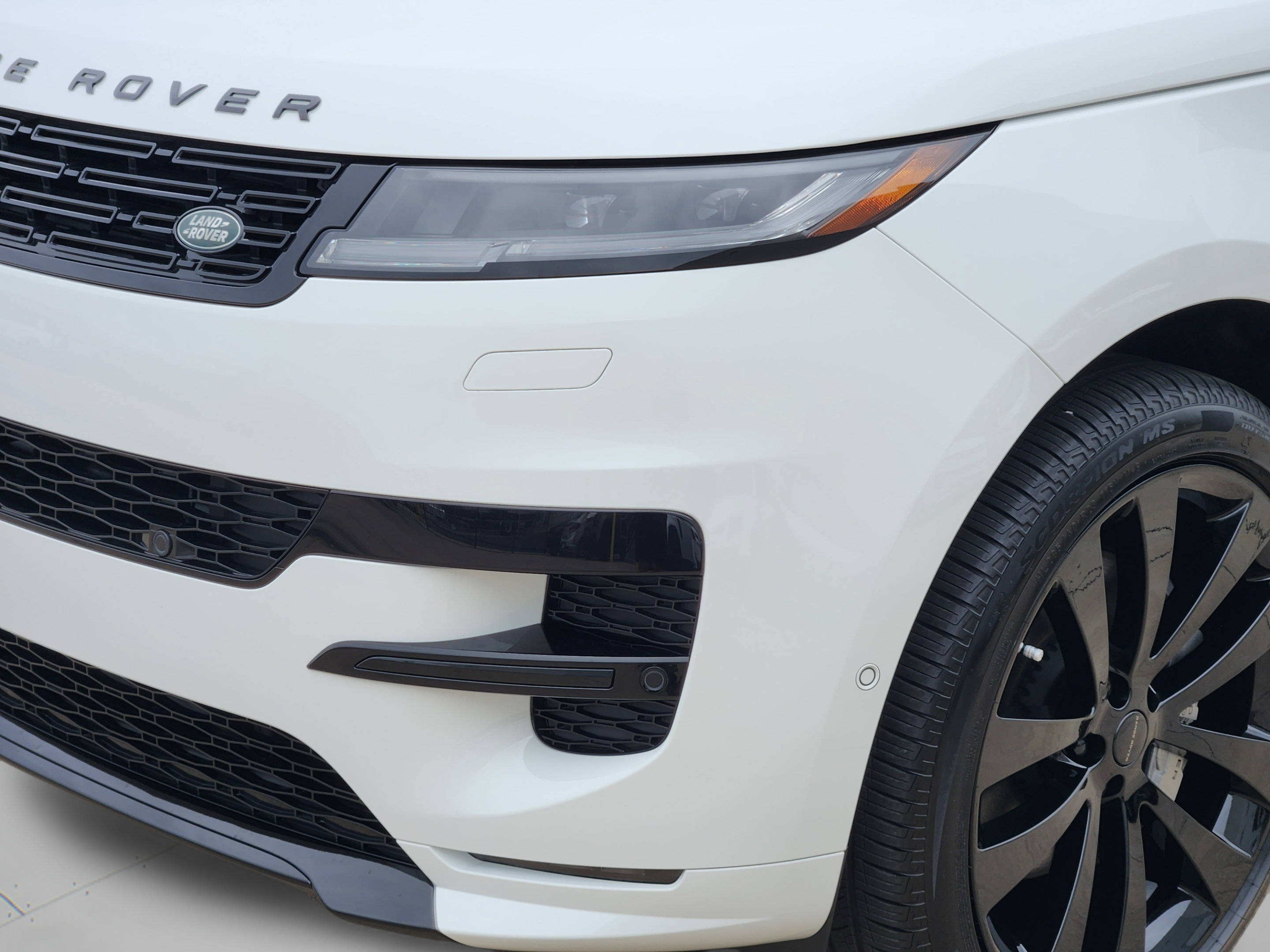 New 2026 Land Rover Range Rover Sport Dynamic SE AWD/4WD image 28