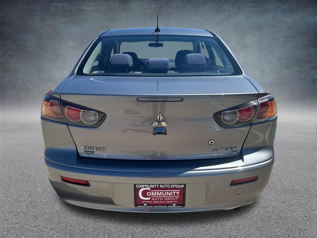 Used 2017 Mitsubishi Lancer ES image 4