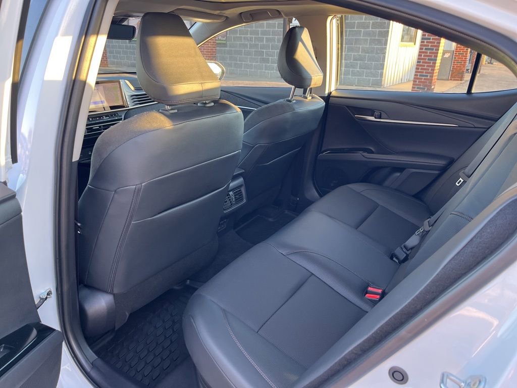 Used 2025 Toyota Camry XLE w/ Premium Package image 25