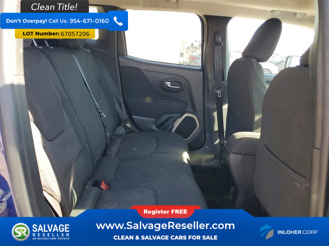 Used 2016 Jeep Renegade Latitude w/ Cold Weather Group AWD/4WD image 15