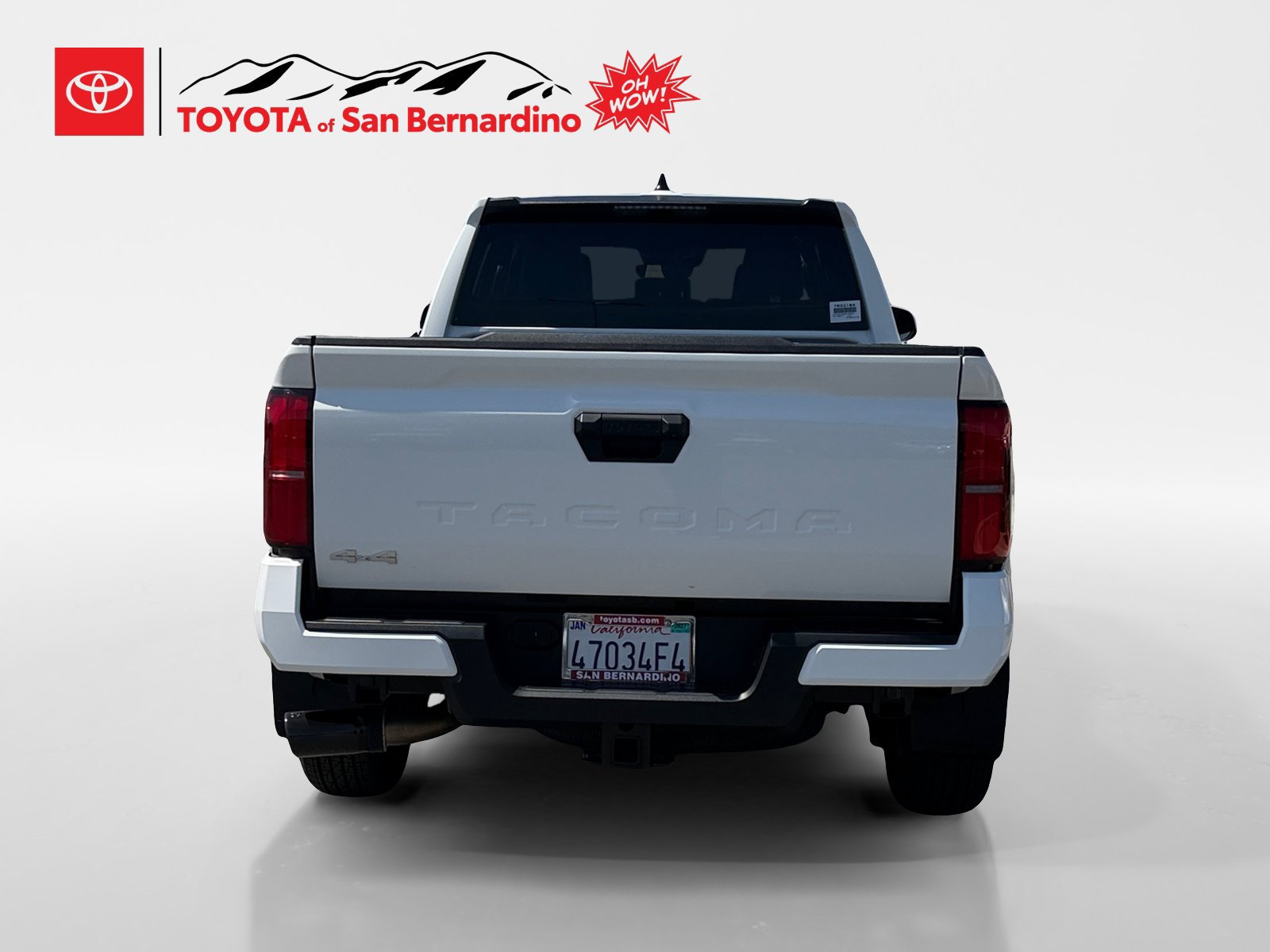 Certified 2025 Toyota Tacoma SR5 AWD/4WD image 4