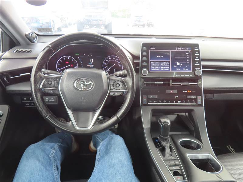 Used 2019 Toyota Avalon XSE w/ All Weather Liner Package FWD image 22