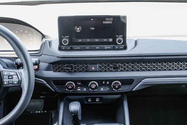 Used 2025 Honda Accord LX image 13