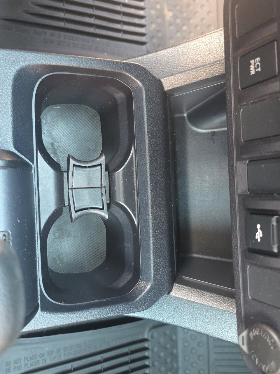 Used 2020 Toyota Tacoma SR AWD/4WD image 31