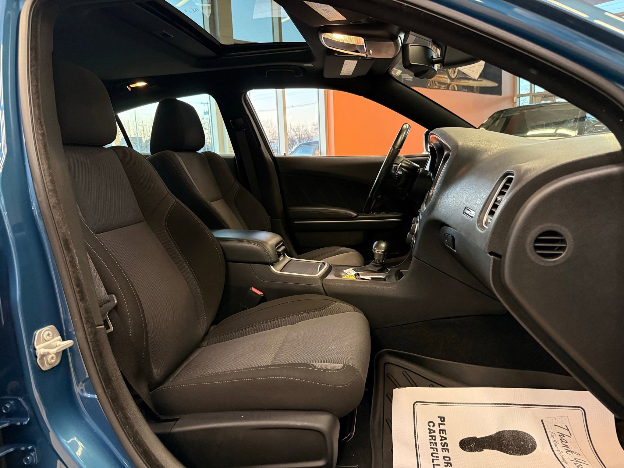 Used 2022 Dodge Charger SXT w/ Navigation & Travel Group image 15