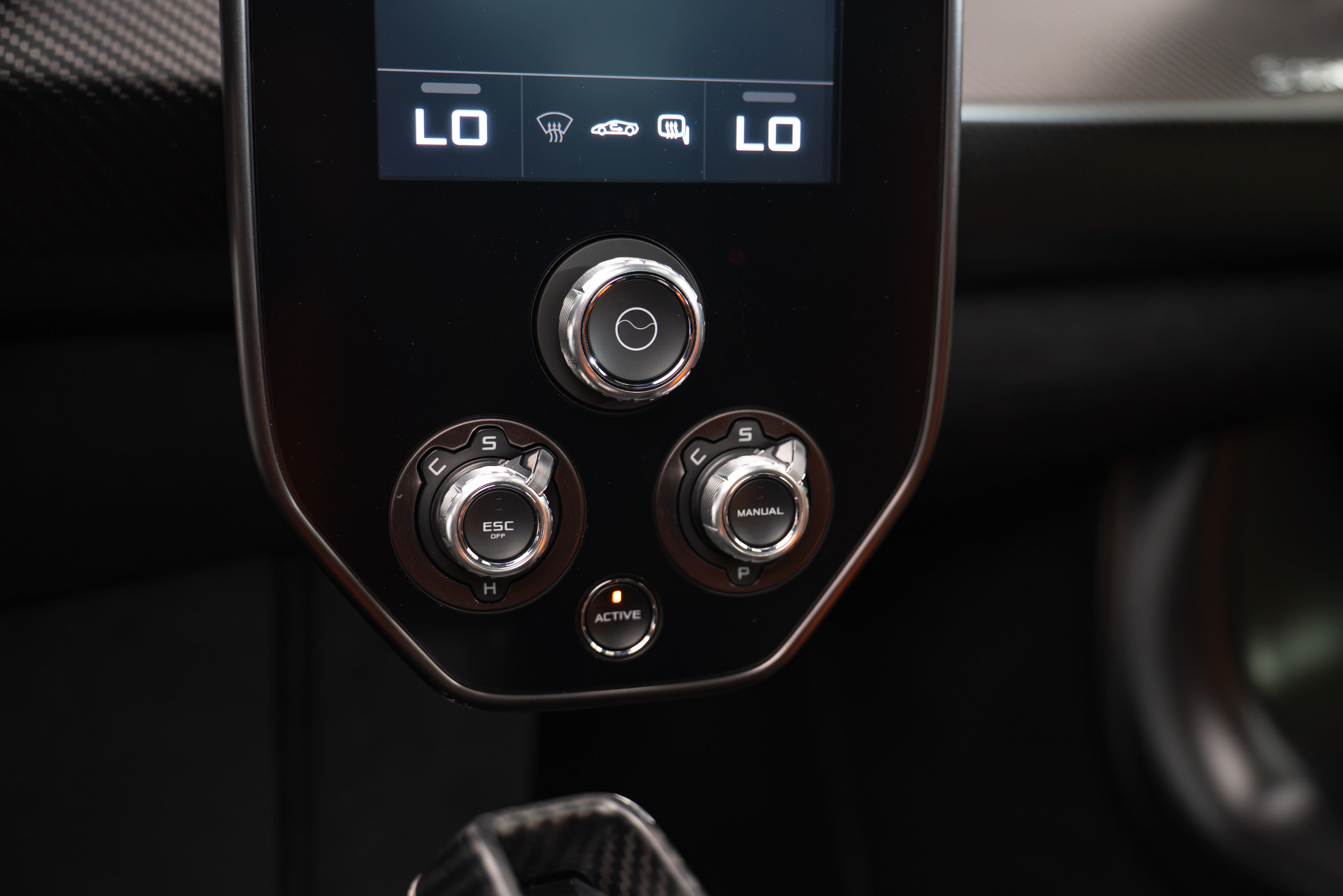 Used 2019 McLaren Senna RWD image 20