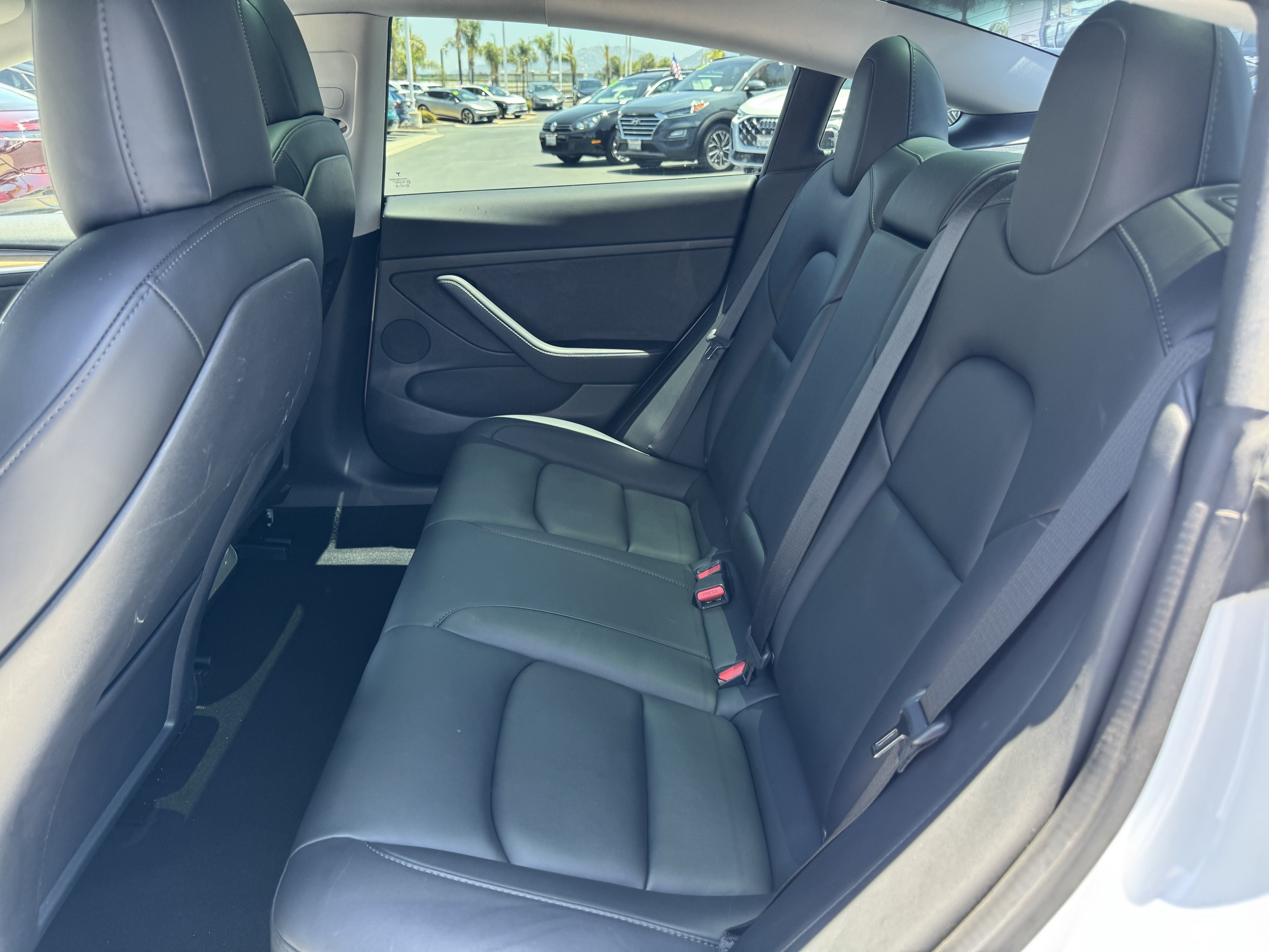 Used 2022 Tesla Model 3 Long Range AWD/4WD image 30