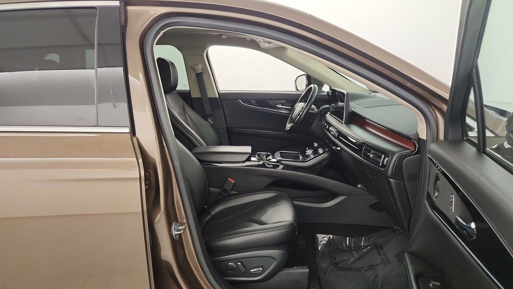 Used 2022 Lincoln Nautilus Reserve w/ Equipment Group 201A image 34