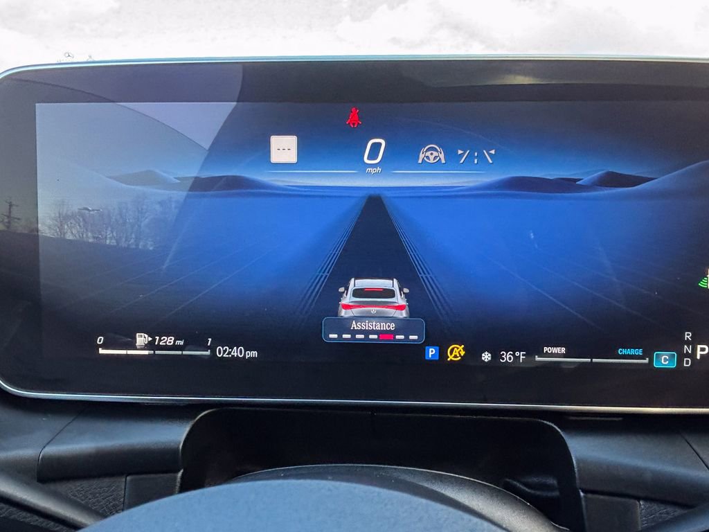 Used 2024 Mercedes-Benz GLC 300 4MATIC image 40