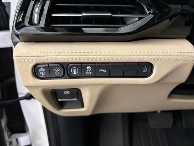 Certified 2026 Acura MDX w/ Advance Package AWD/4WD image 28
